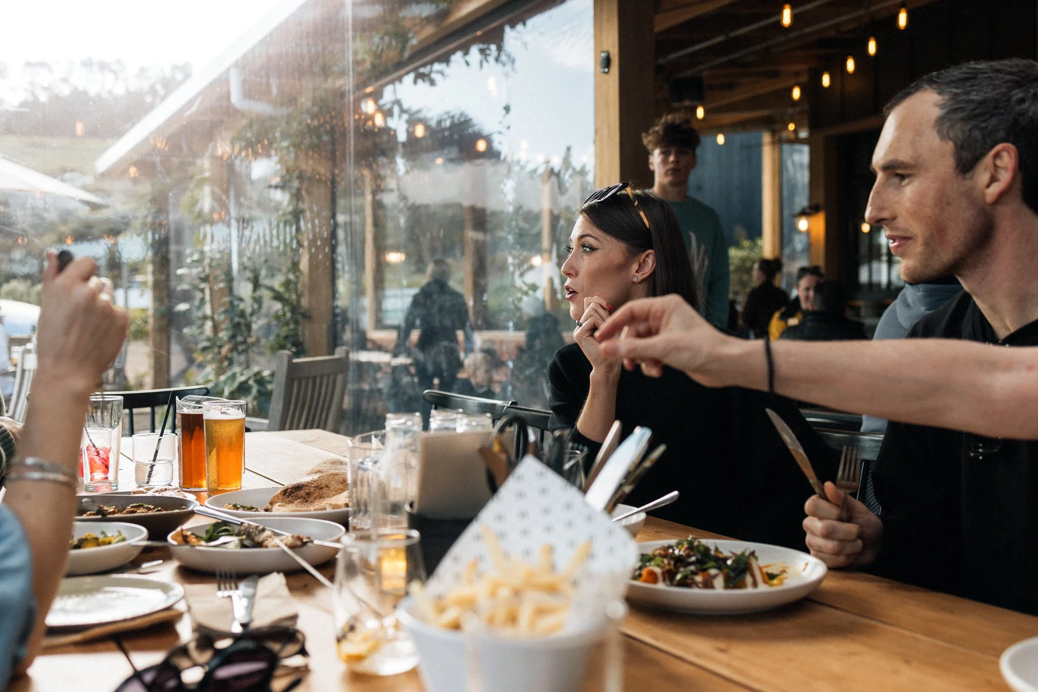 a couple eating at te Heke
